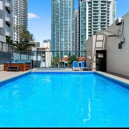 Fabulous Sea Views In The Heart Of Surfers Lejlighed Gold Coast Eksteriør billede